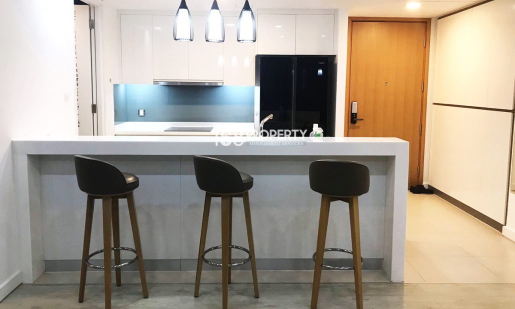 Cho thuê Gateway Thảo Điền căn hộ 4 phòng ngủ view L81 lầu cao nội thất full