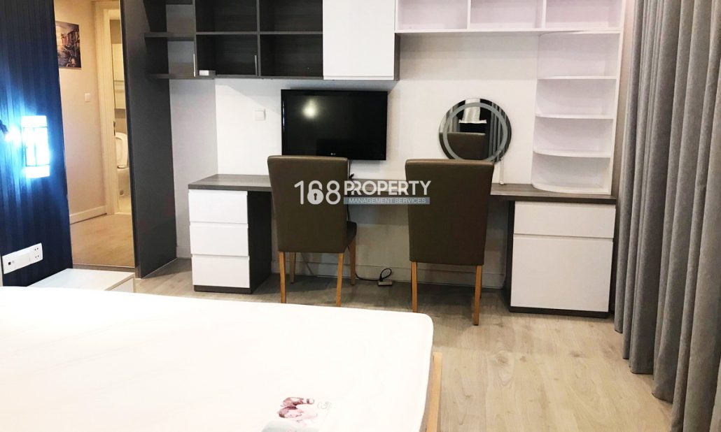 Cho thuê Gateway Thảo Điền căn hộ 4 phòng ngủ view L81 lầu cao nội thất full