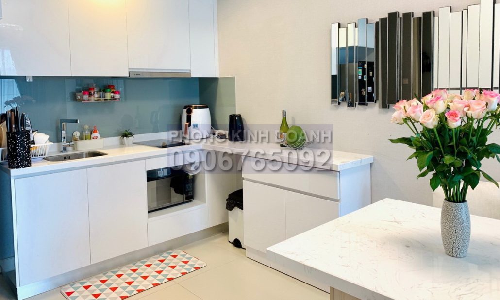 Cho thuê Gateway Thảo Điền căn 1 phòng ngủ view L81 lầu trung full nội thất