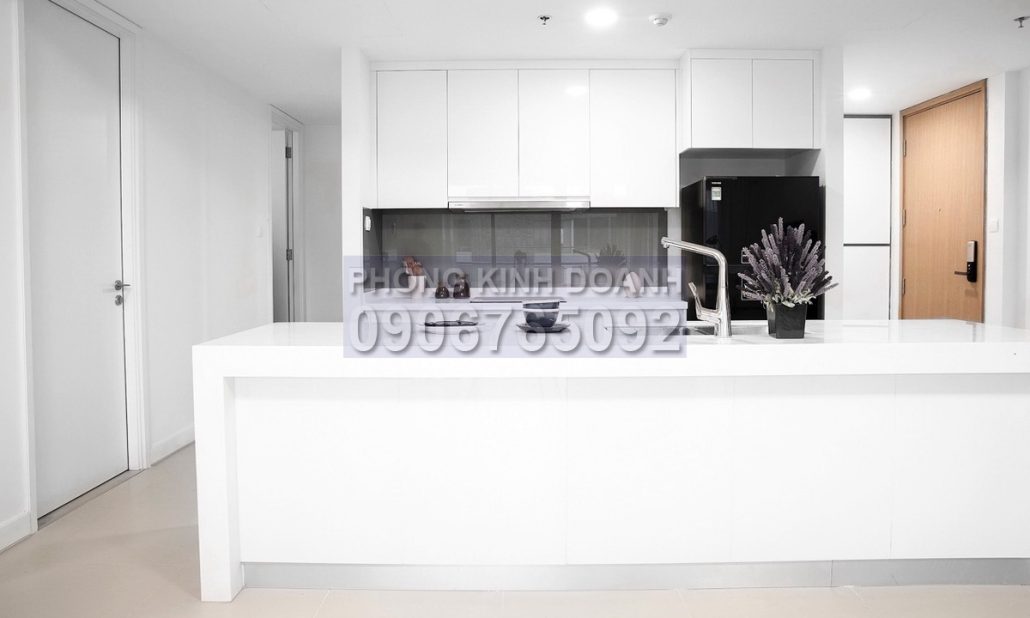 Gateway Thảo Điền cho thuê 2 phòng ngủ view hồ bơi tầng trung có nội thất