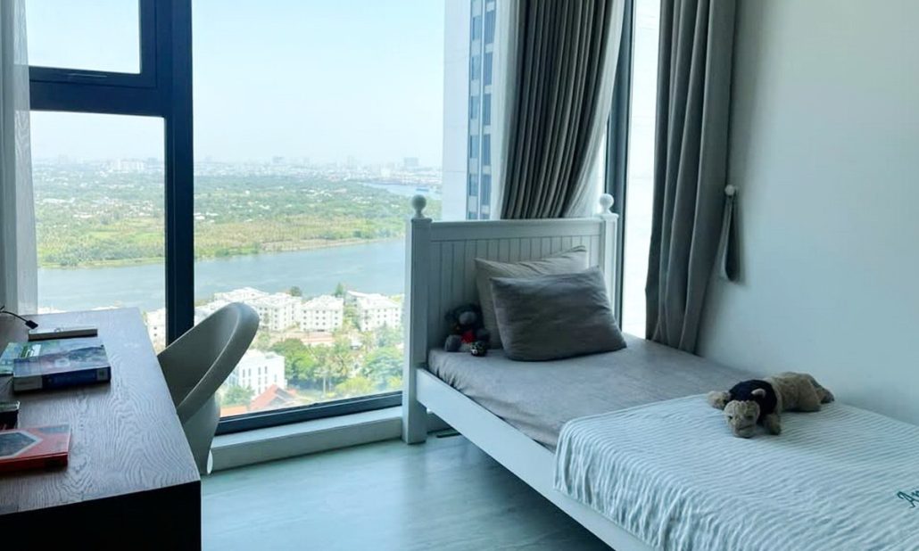 Cho thuê căn Gateway Thảo Điền 3 phòng ngủ view sông lầu cao nội thất xịn
