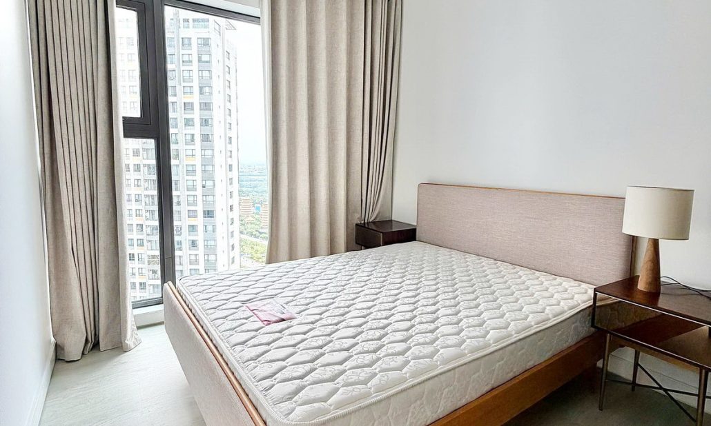 Gateway Thảo Điền cho thuê căn 2 phòng ngủ view sông lầu cao nội thất đẹp